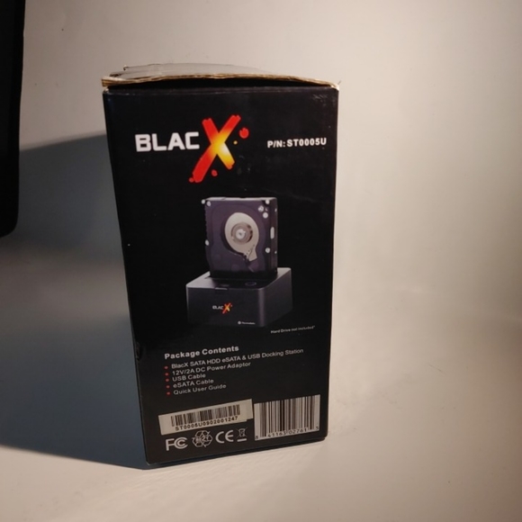 Thermaltake BlacX Dual 2.5" 3.5" SATA HDD eSATA USB2.0 Docking Station.Still - Picture 5 of 16